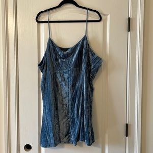 Wild fable, size 4X, velvet blue spaghetti, strap dress, new with tags.